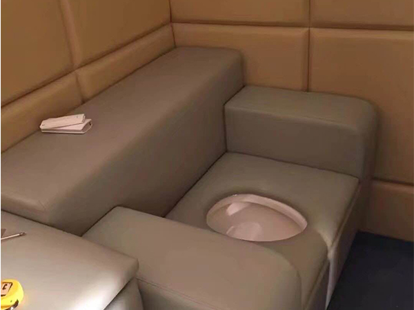 審訊室軟包